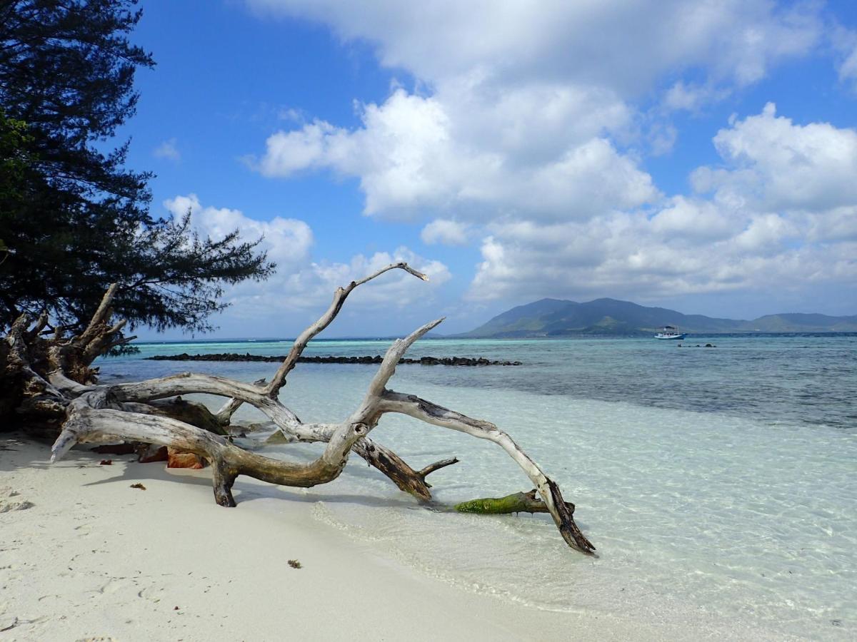 Ayu Hotel Karimunjawa Exteriér fotografie