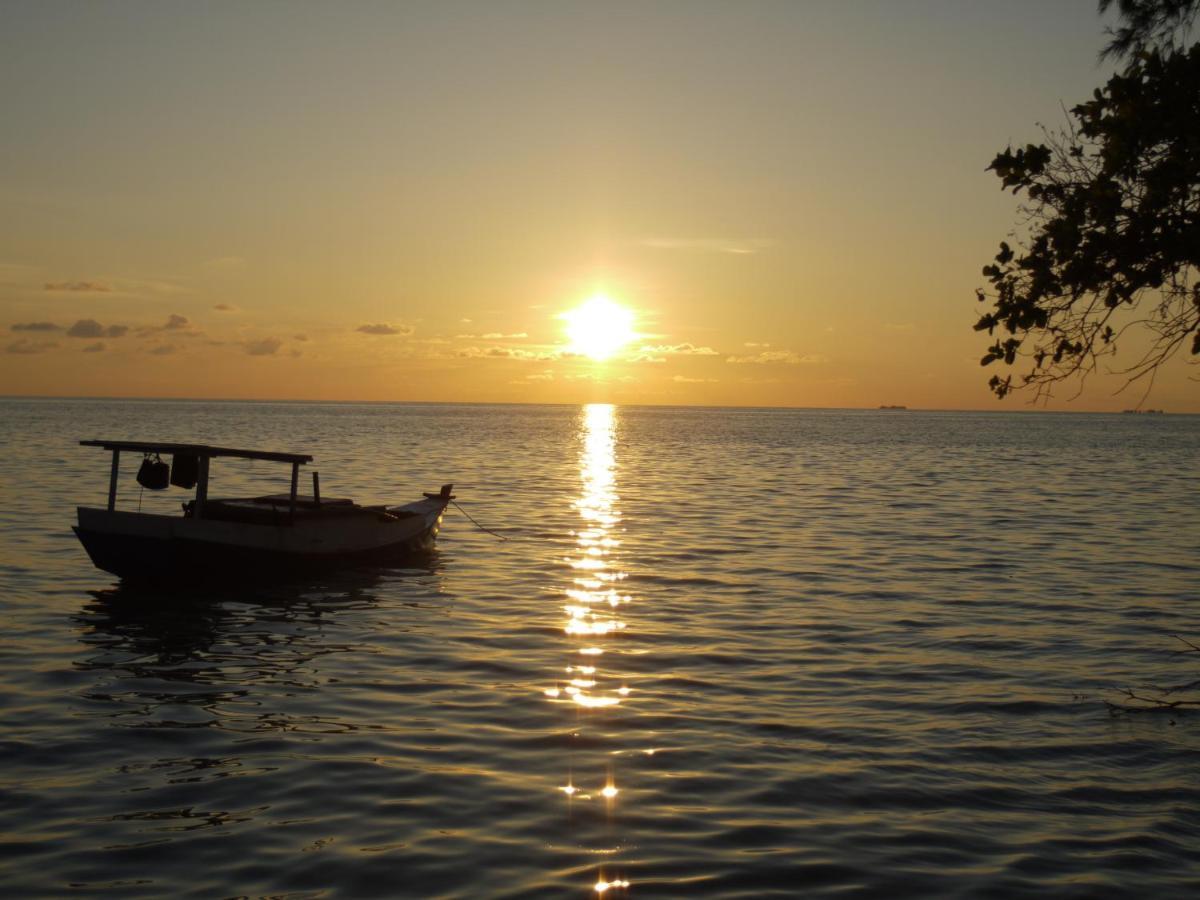 Ayu Hotel Karimunjawa Exteriér fotografie