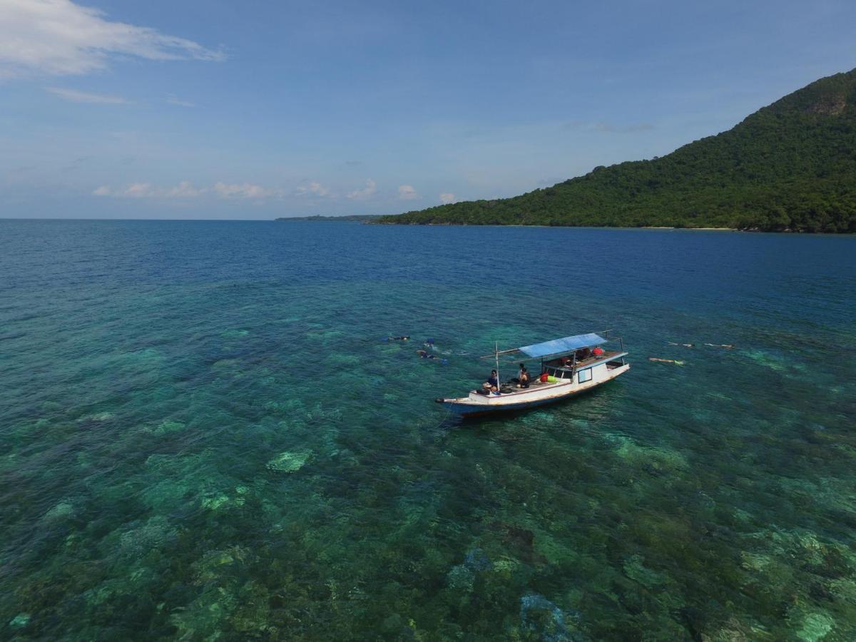 Ayu Hotel Karimunjawa Exteriér fotografie