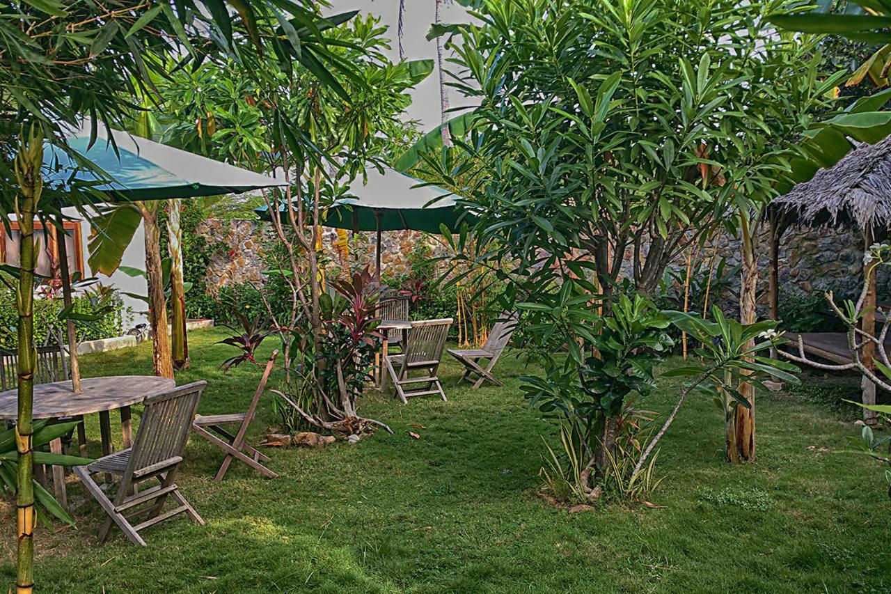 Ayu Hotel Karimunjawa Exteriér fotografie